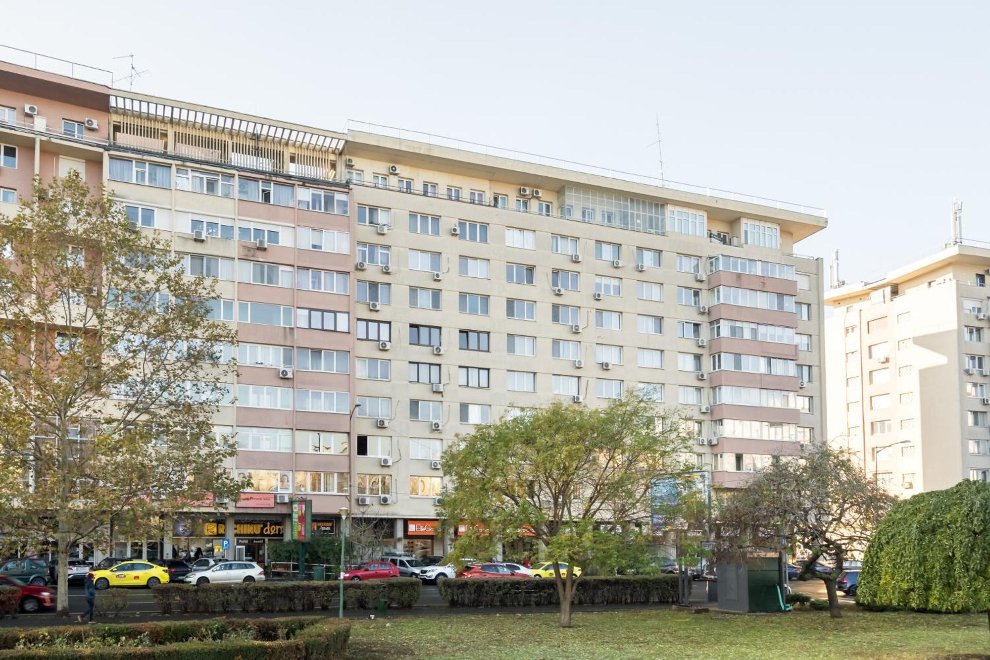 Chic Comfort 1Bdr With Landmark View - Concerthall Bukarest Exteriör bild
